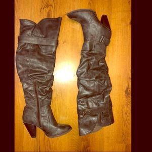 Over the Knee heeled boots